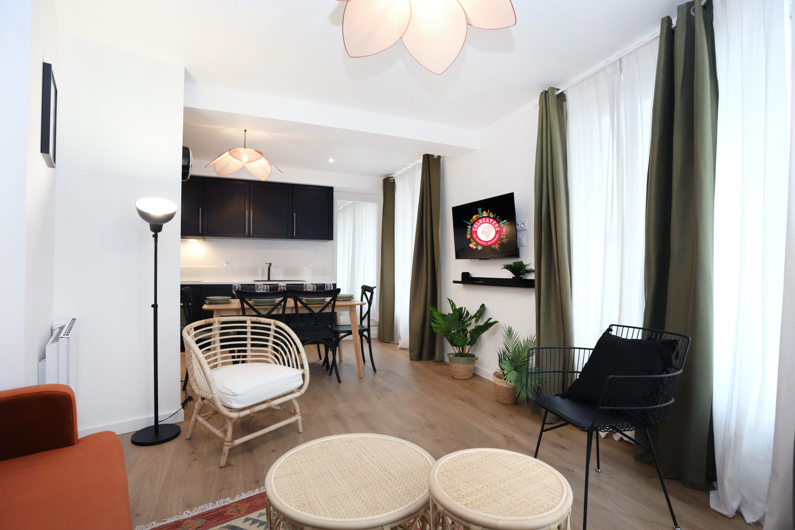 
                                                Colocation
                                                 Colocation 5 chambres
