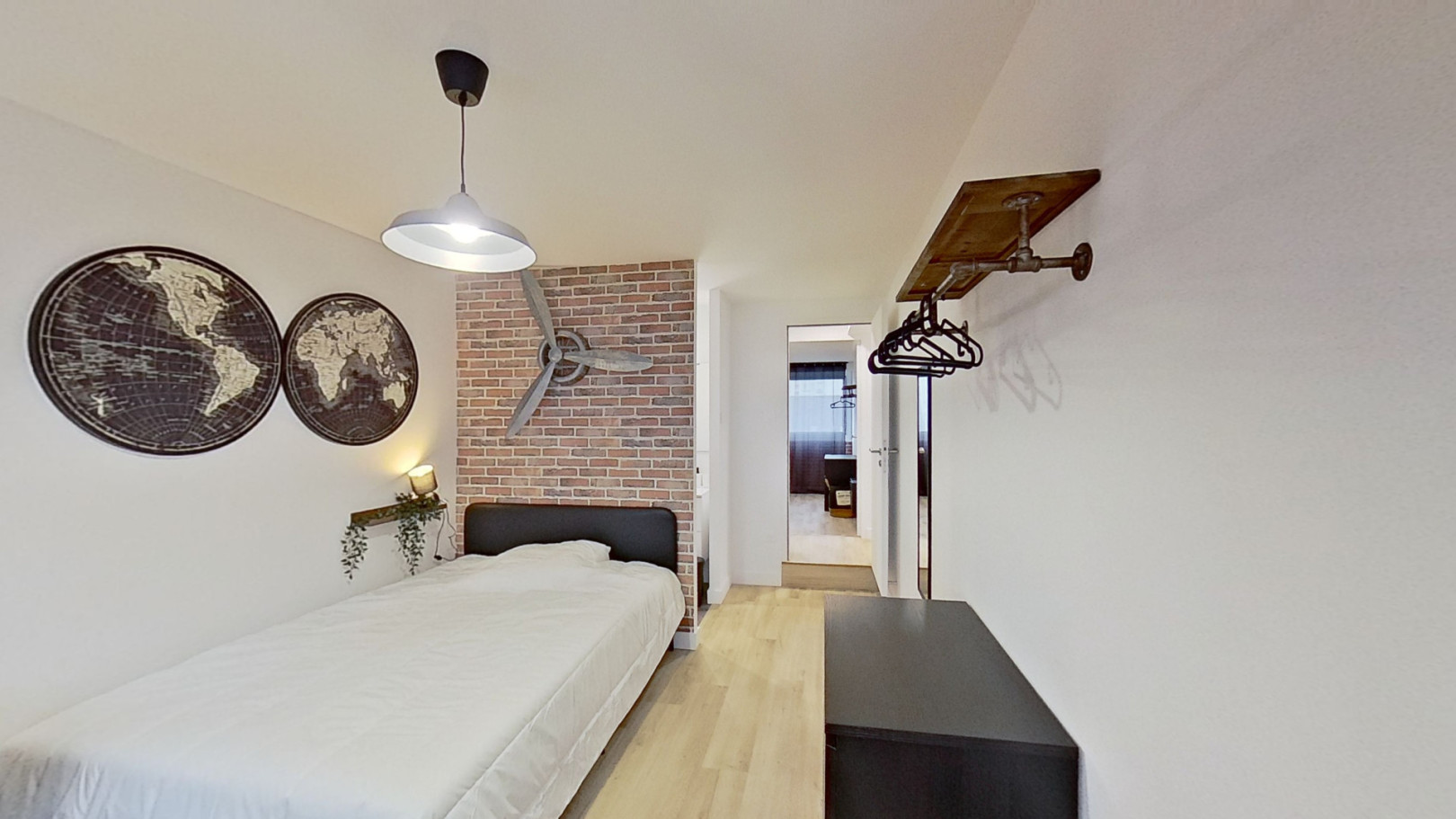 
                                                Colocation
                                                 Colocation 5 chambres