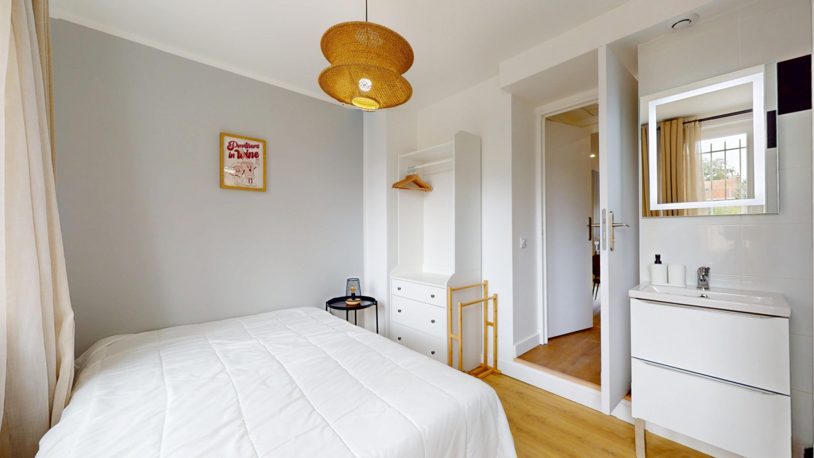 
                                                Colocation
                                                 Colocation 5 chambres