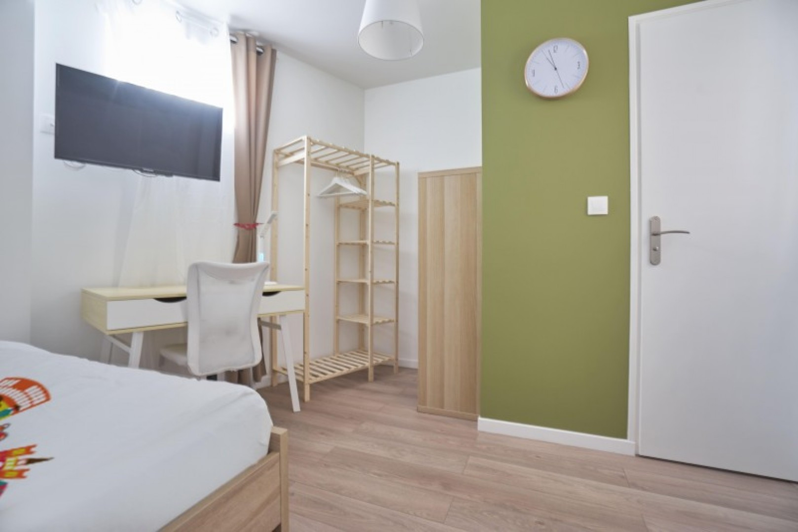 
                                                Colocation
                                                 Colocation 5 chambres