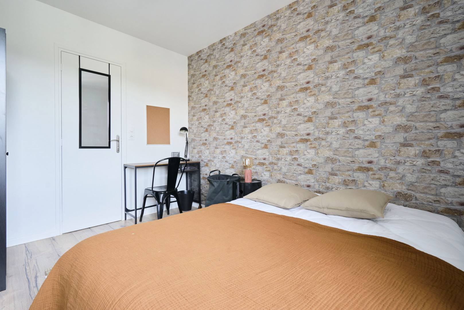 
                                                Colocation
                                                 Colocation 5 chambres