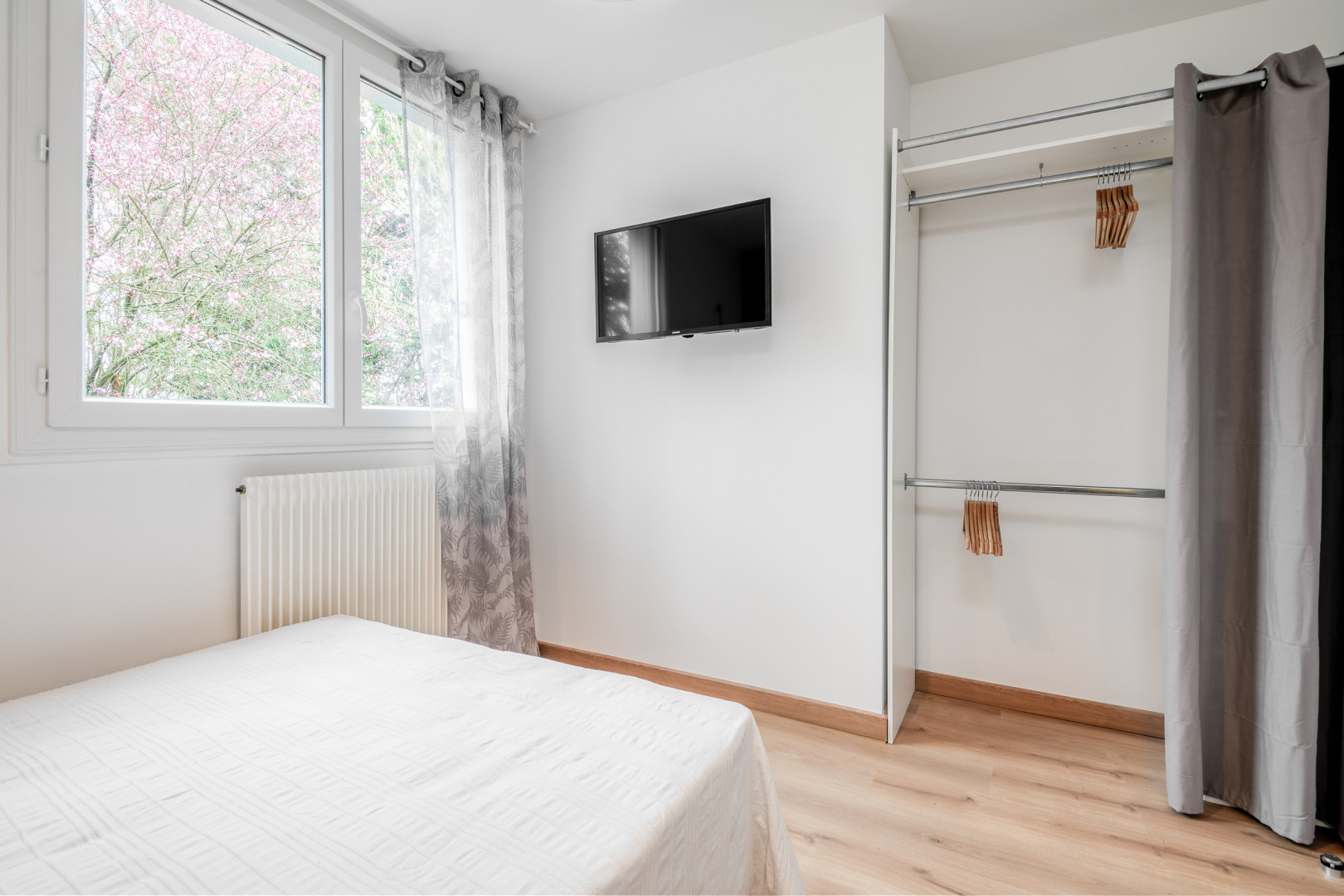 
                                                Colocation
                                                 Colocation 5 chambres