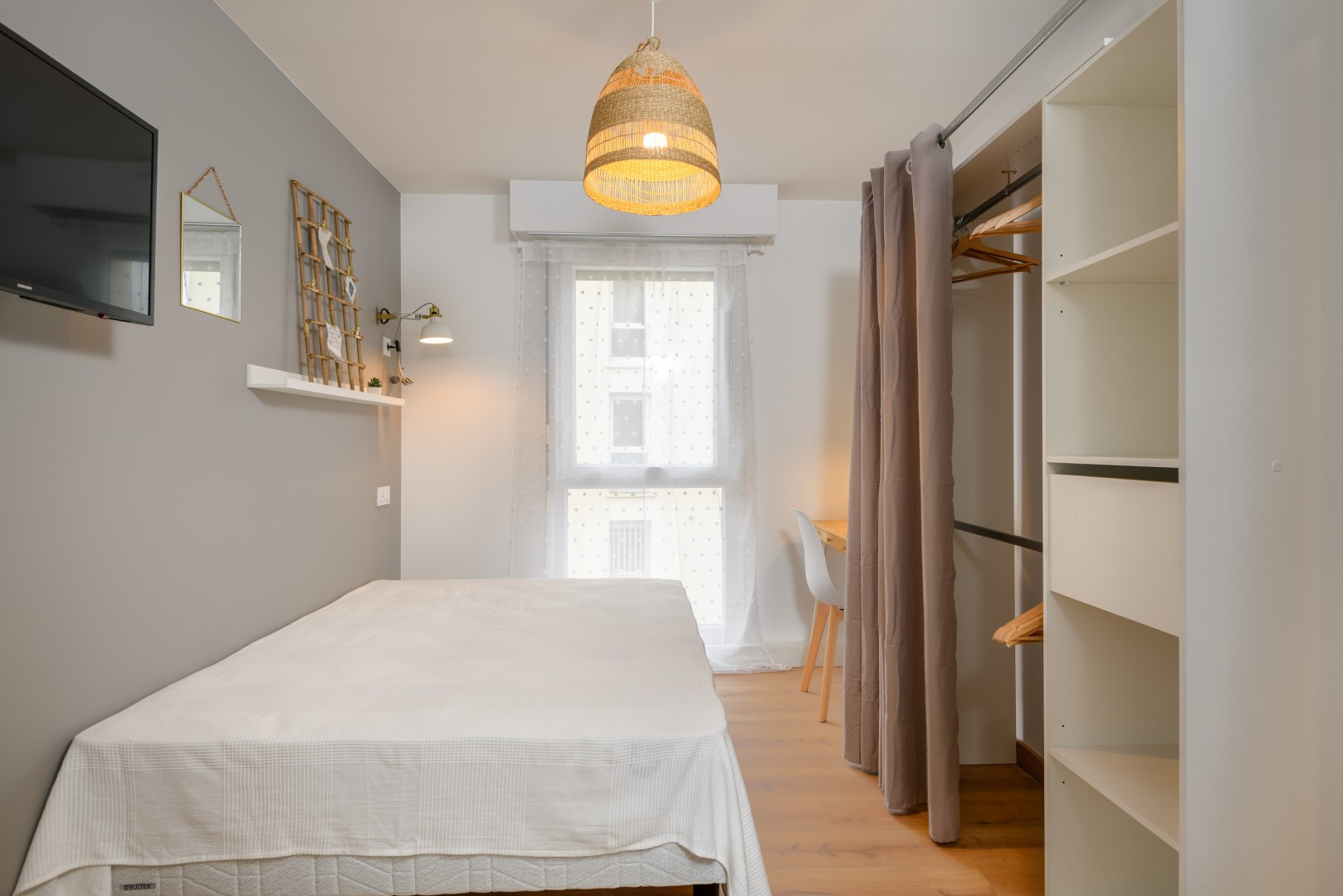 
                                                Colocation
                                                 Colocation 5 chambres