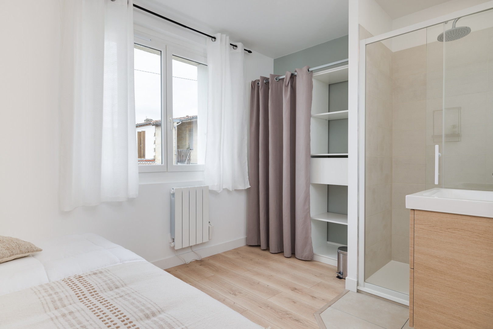 
                                                Colocation
                                                 Colocation 5 chambres