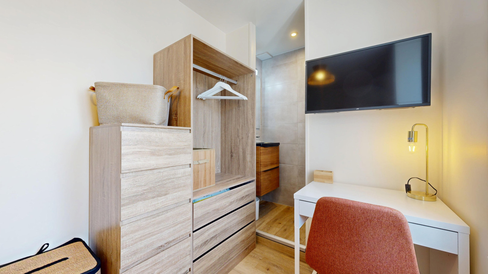 
                                                Colocation
                                                 Colocation 5 chambres
