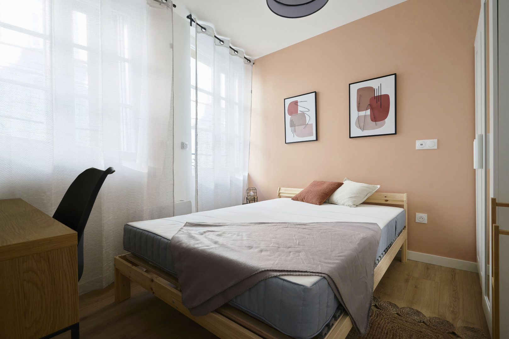 
                                                Colocation
                                                 Colocation 5 chambres