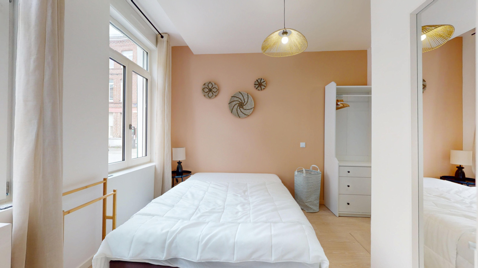 
                                                Colocation
                                                 Colocation 5 chambres
