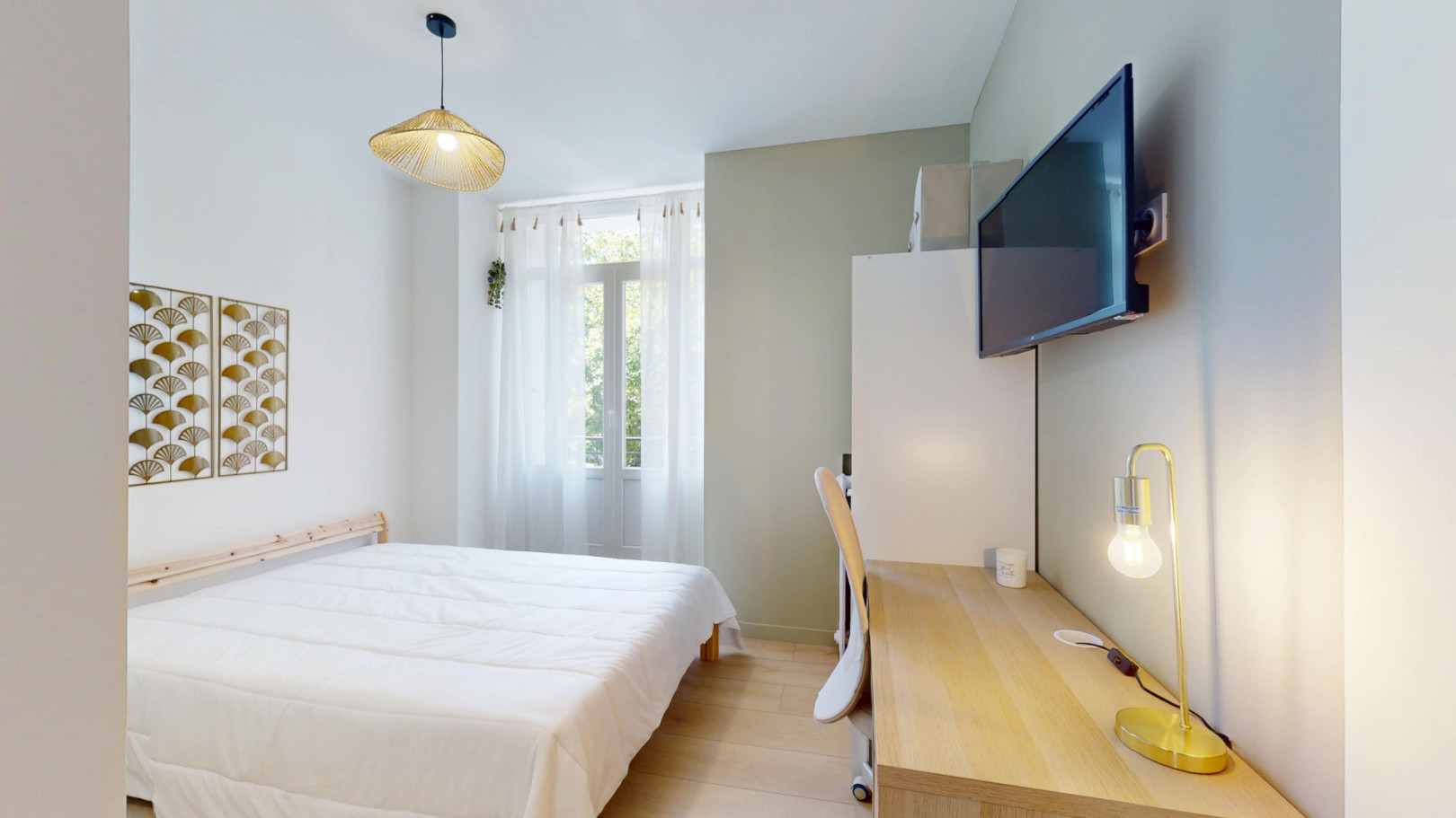 
                                                Colocation
                                                 Colocation 5 chambres
