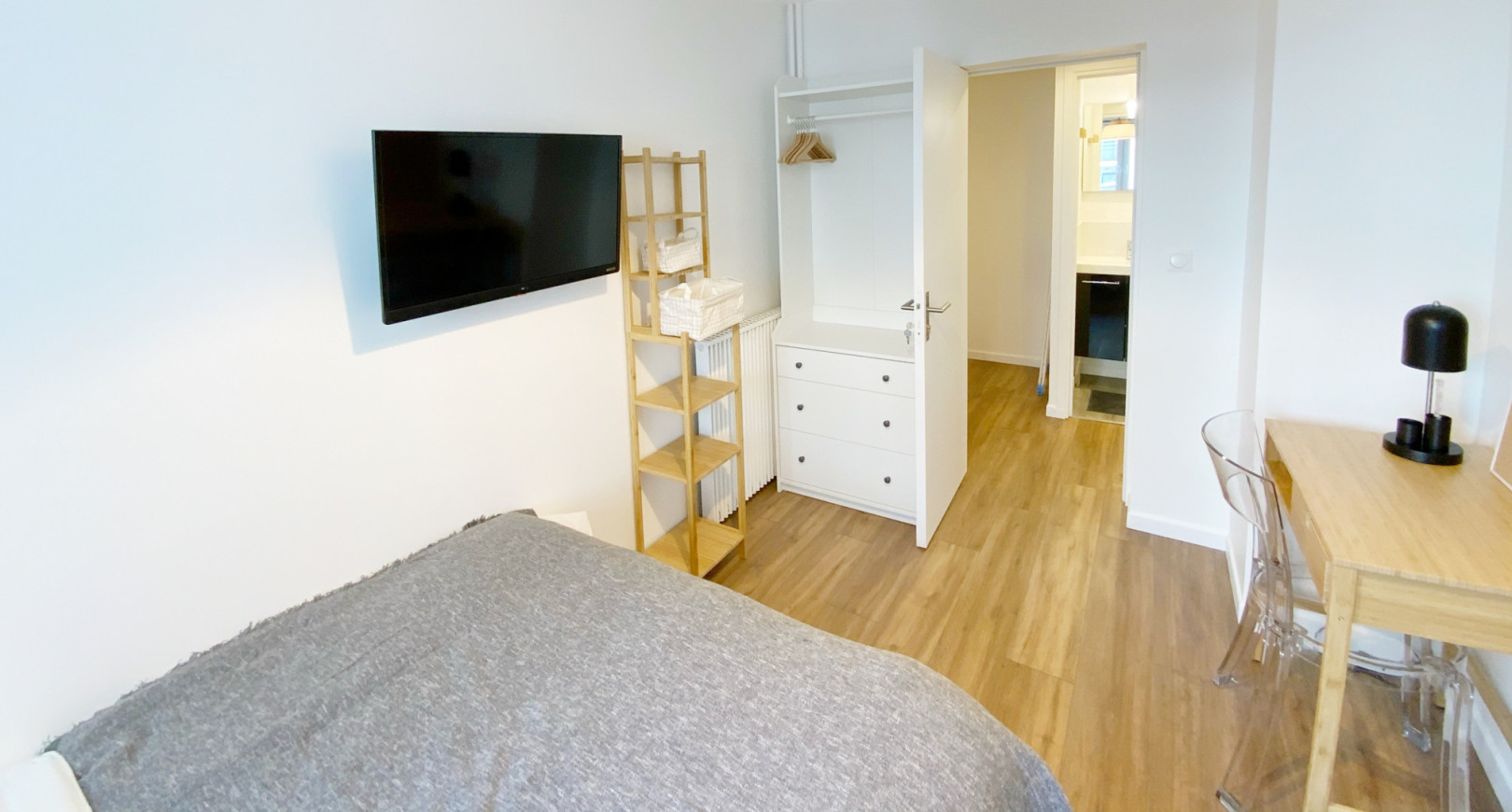 
                                                Colocation
                                                 Colocation 5 chambres