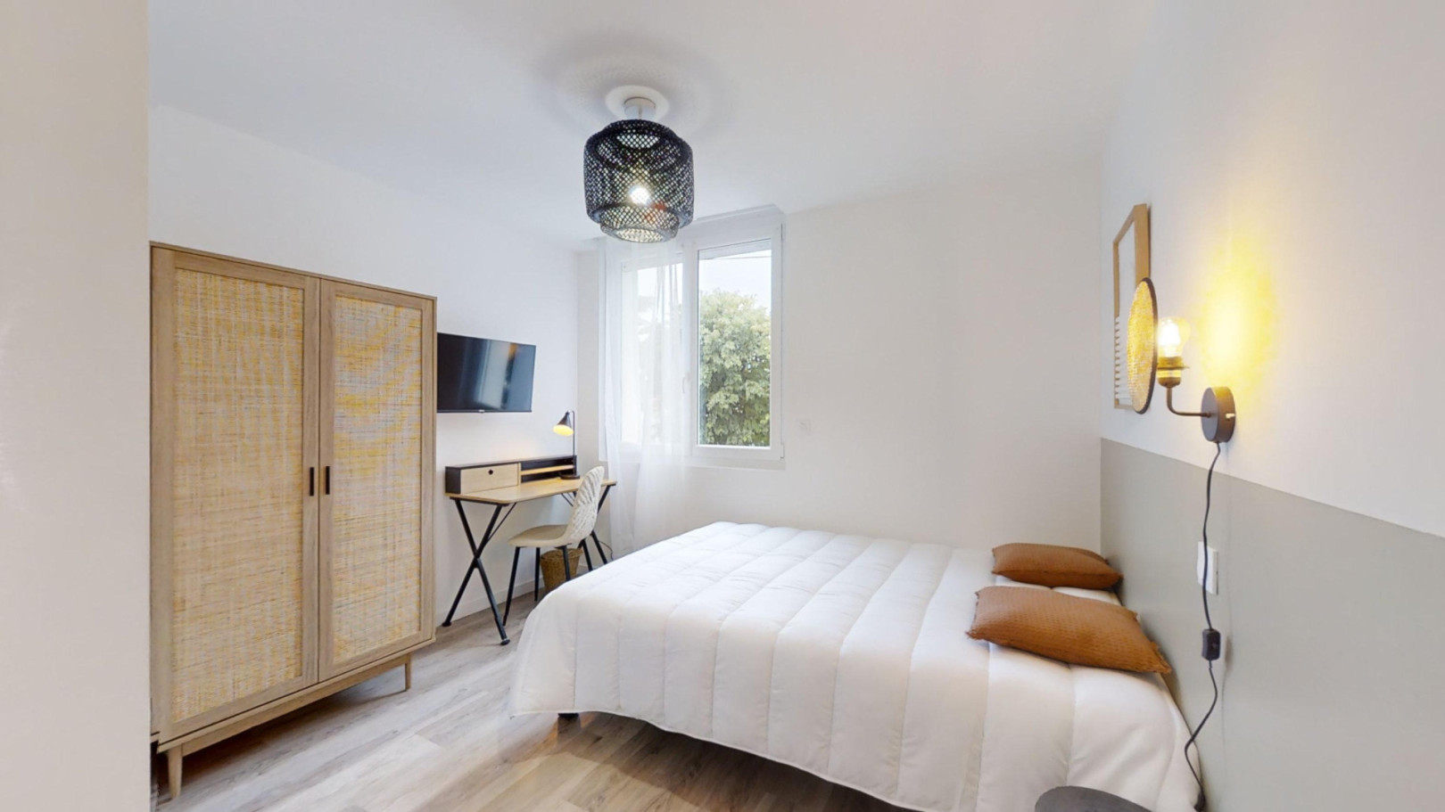 
                                                Colocation
                                                 Colocation 5 chambres