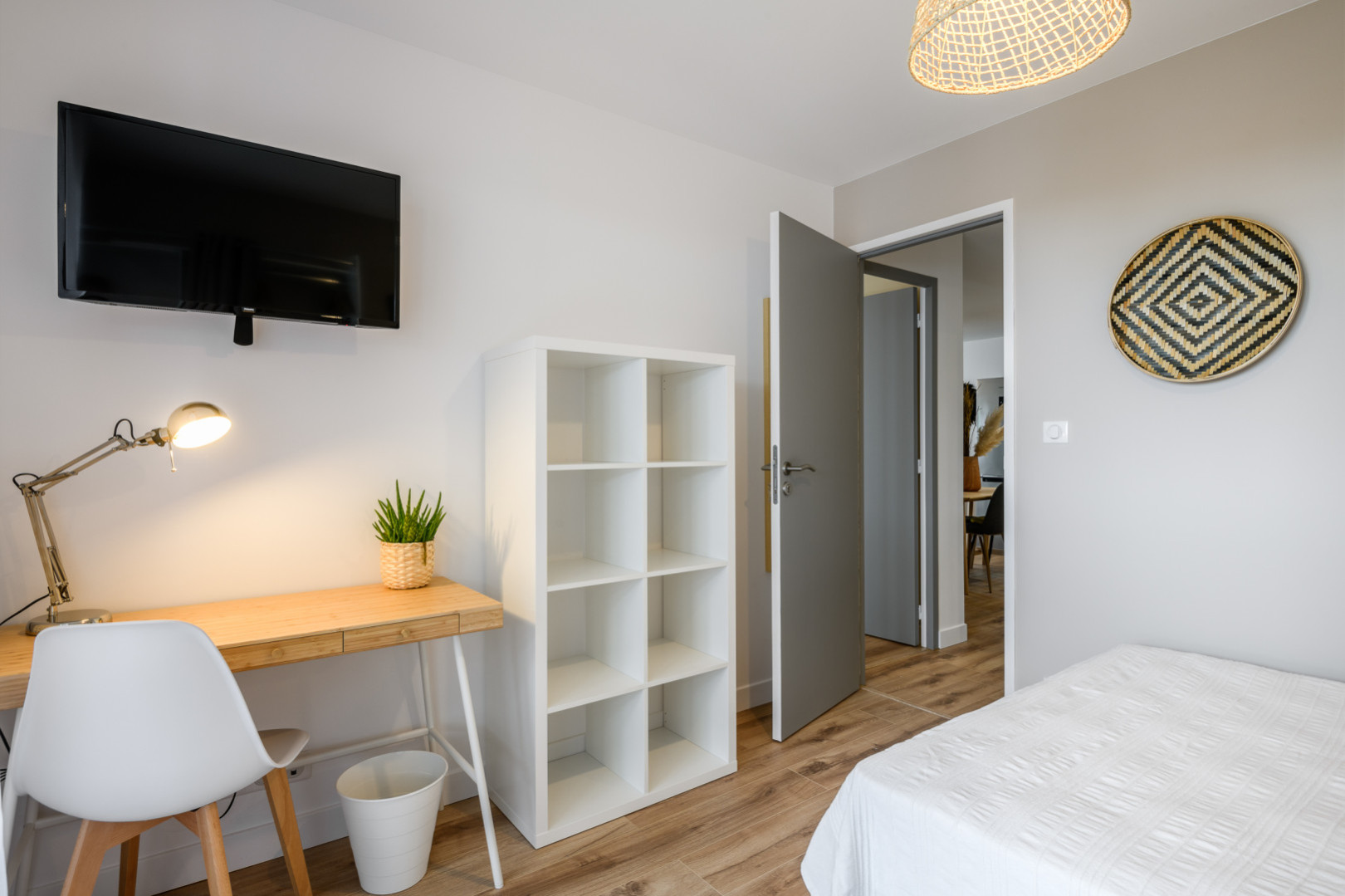 
                                                Colocation
                                                 Colocation 5 chambres