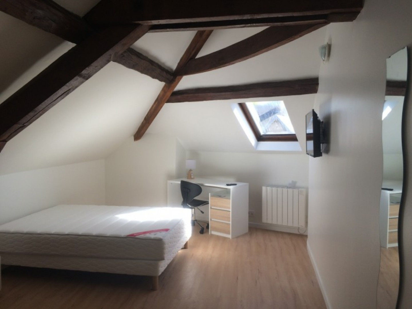 
                                                Colocation
                                                 Colocation 5 chambres