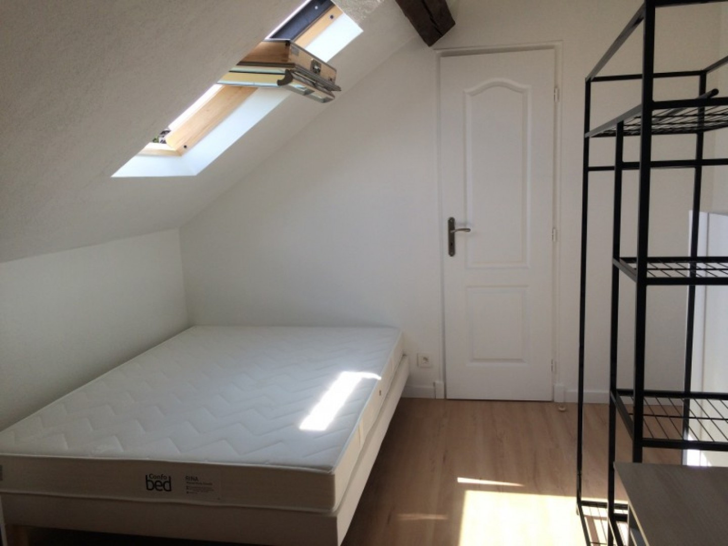 
                                                Colocation
                                                 Colocation 5 chambres