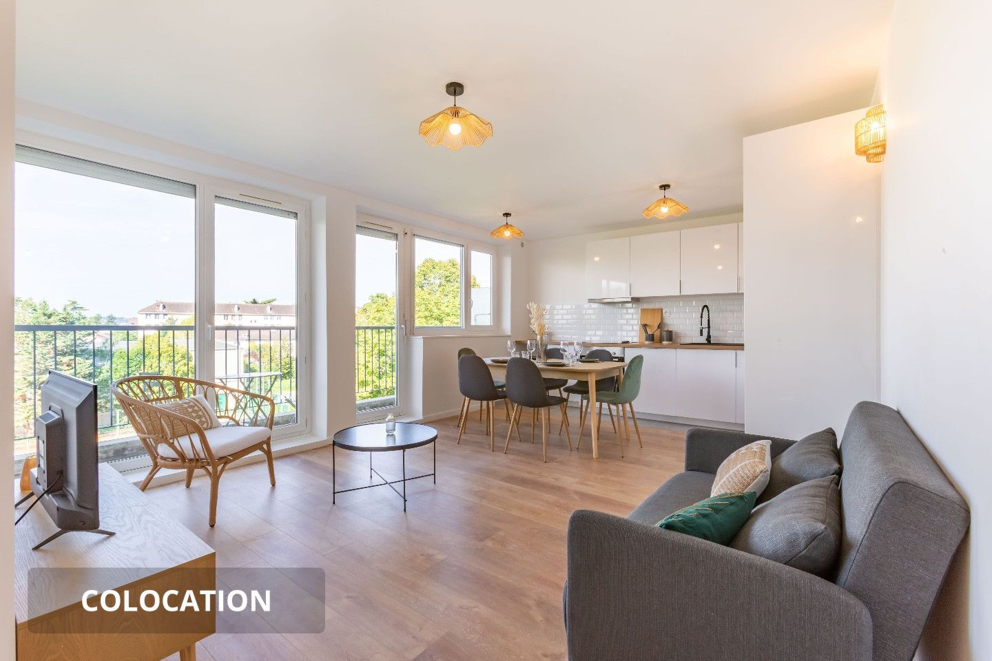 
                                                Colocation
                                                 Colocation 5 chambres à Massy