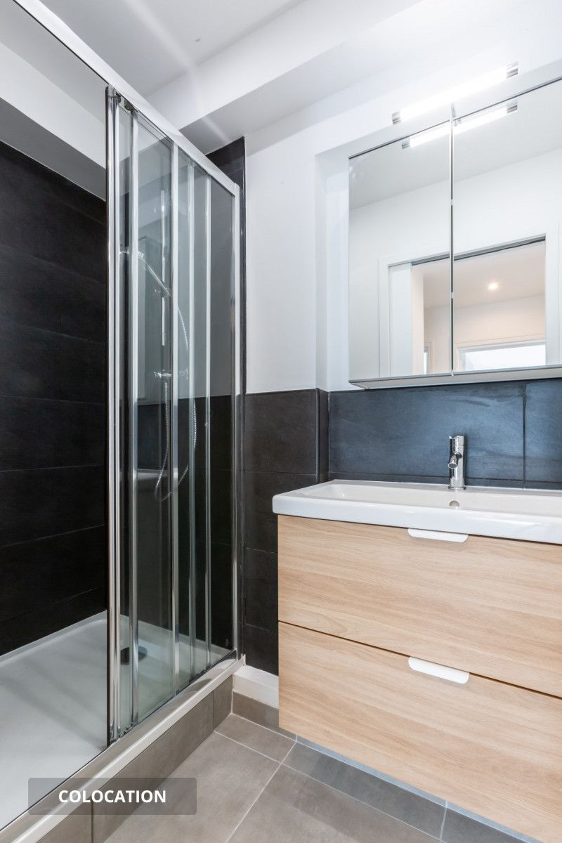 
                                                Colocation
                                                 Colocation 5 chambres à Massy