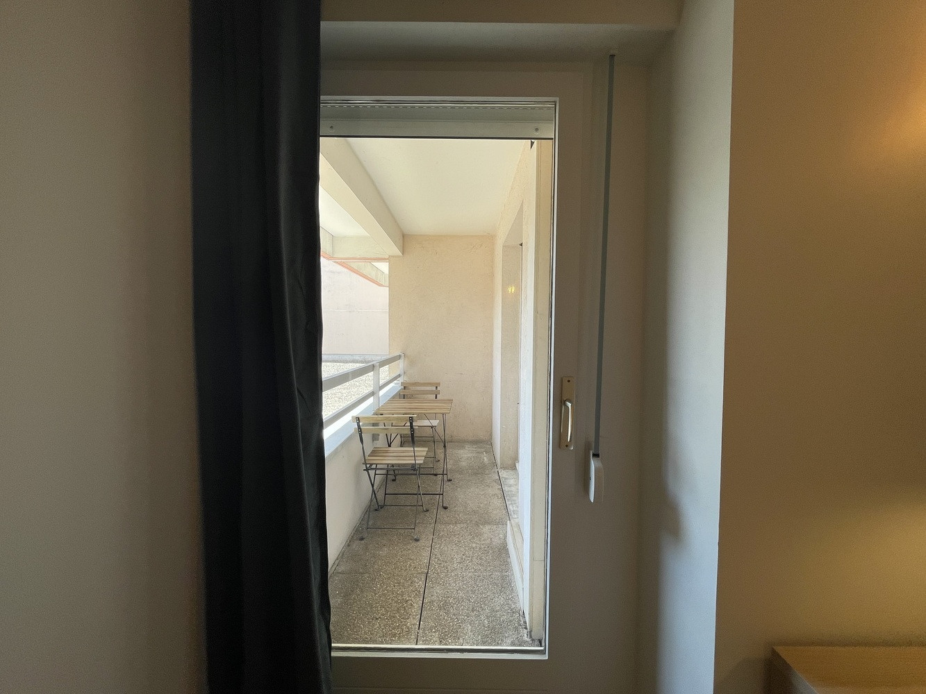 
                                                Colocation
                                                 Colocation – 5 chambres avec salle de bain