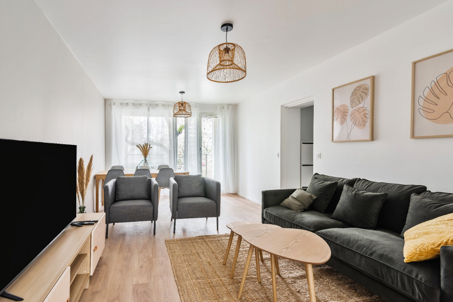 
                                                Colocation
                                                 Colocation 5 chambres avec salle d'eau privat