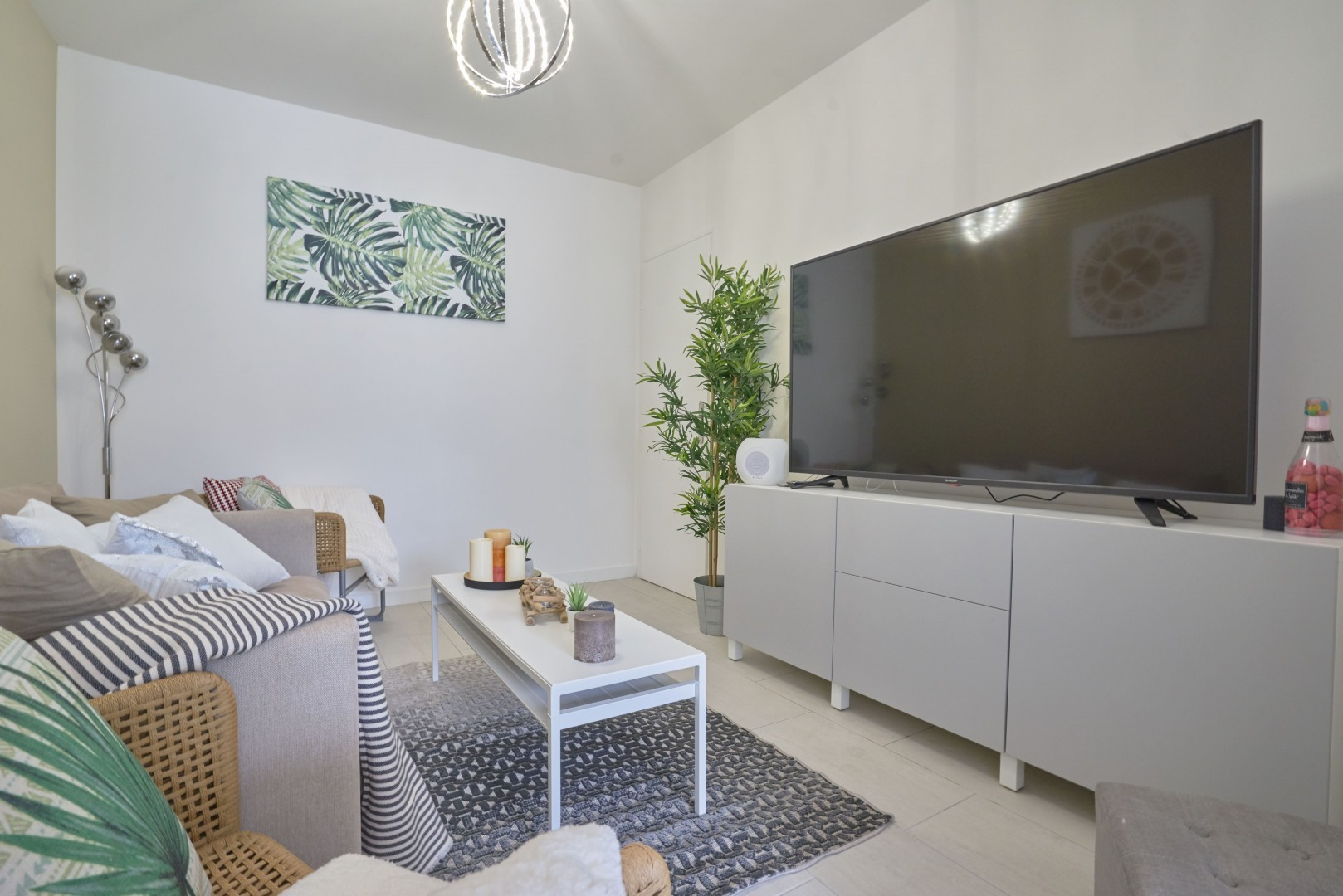 
                                                Colocation
                                                 Colocation 6 chambres