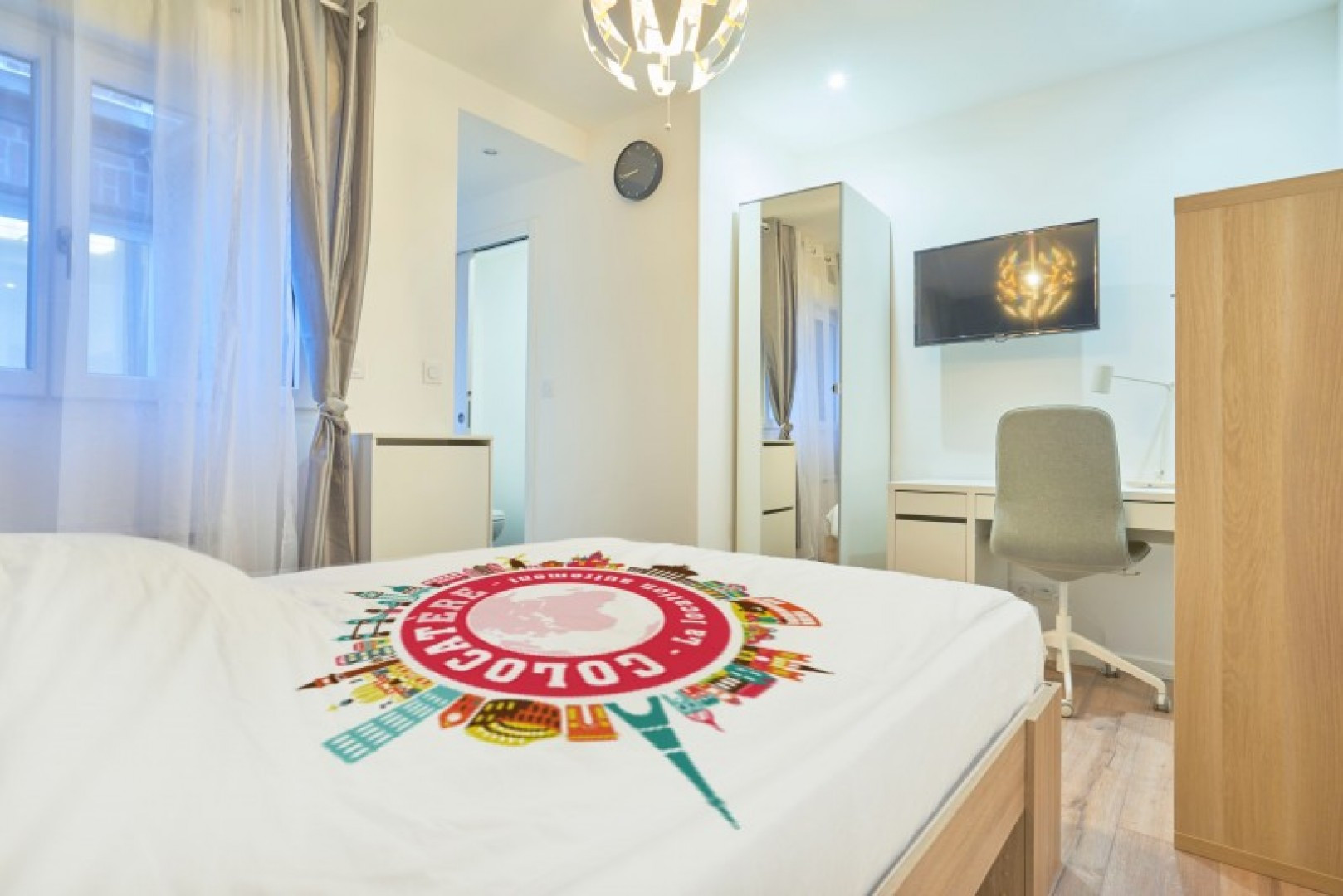 
                                                Colocation
                                                 Colocation 6 chambres