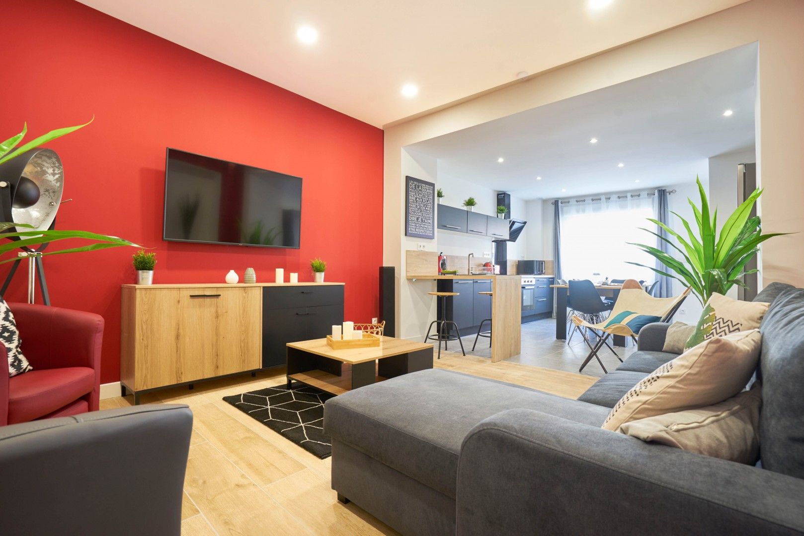 
                                                Colocation
                                                 Colocation 6 chambres