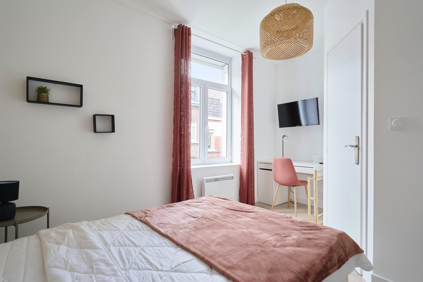 
                                                Colocation
                                                 Colocation 6 chambres