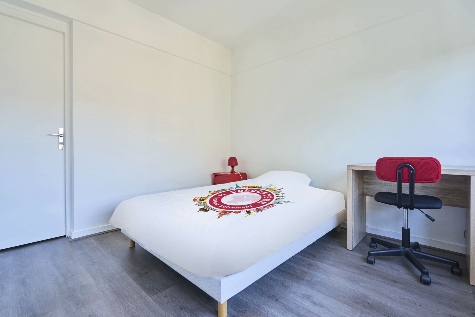
                                                Colocation
                                                 Colocation 6 chambres
