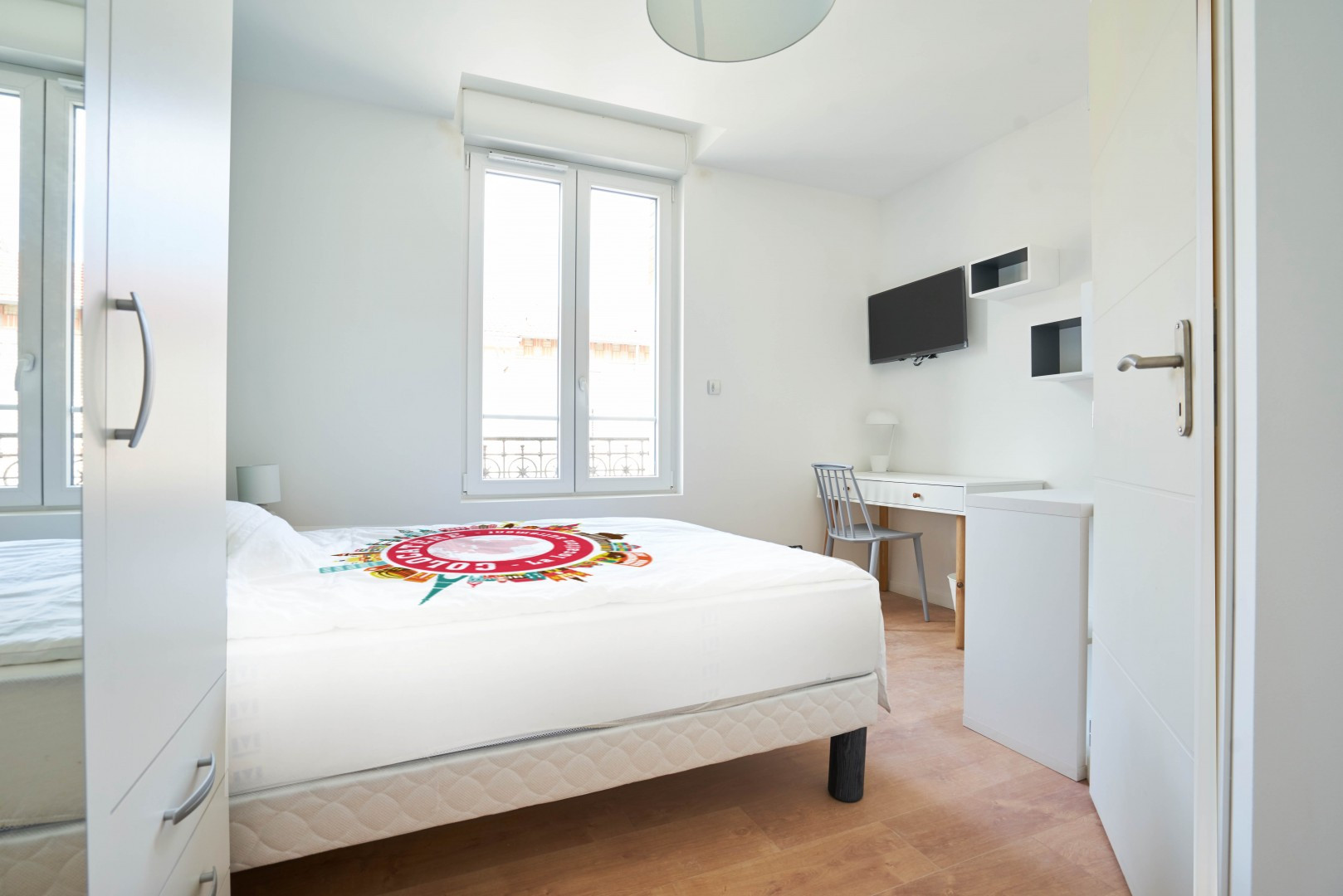 
                                                Colocation
                                                 Colocation 6 chambres