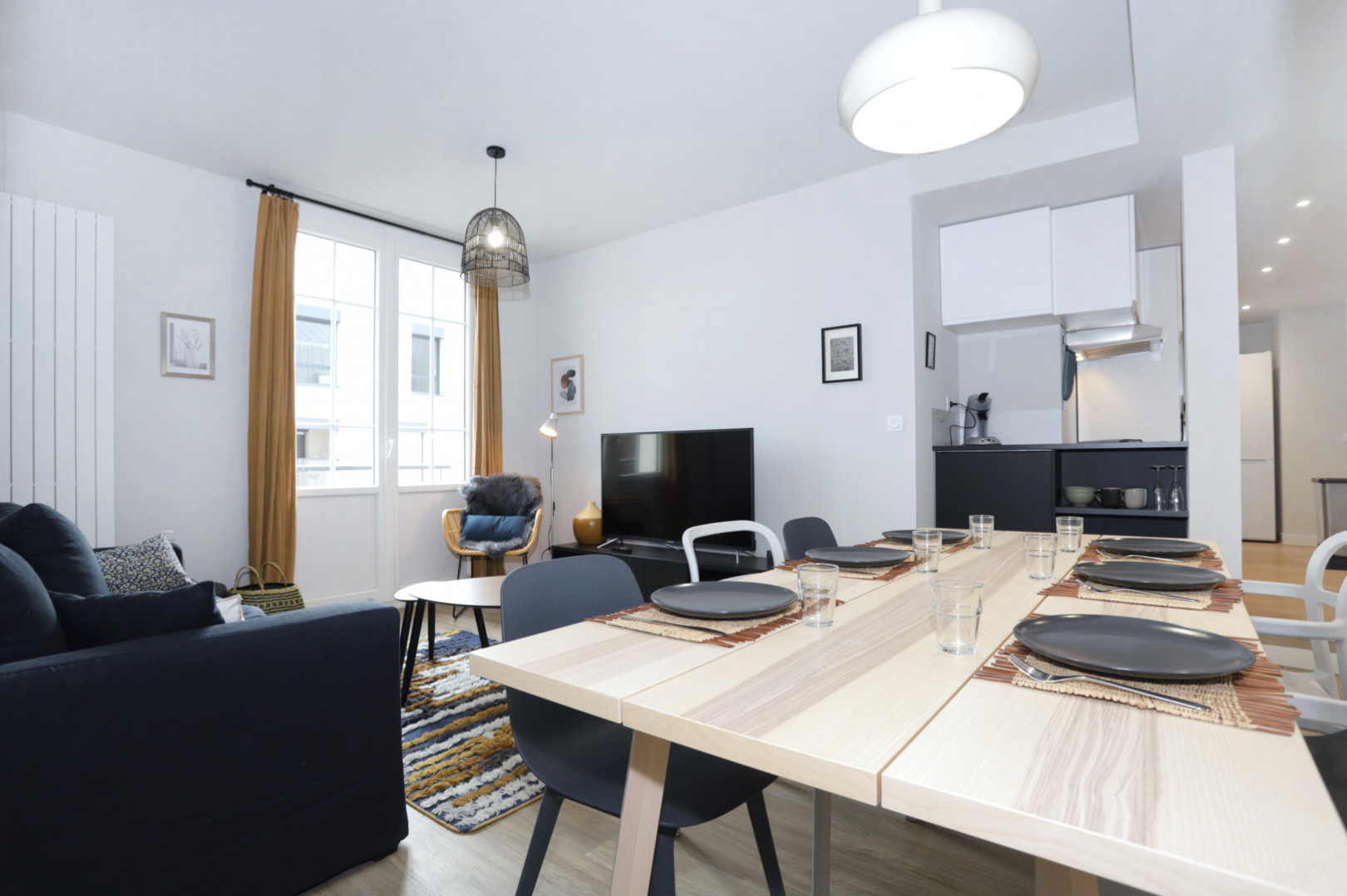 
                                                Colocation
                                                 Colocation 6 chambres