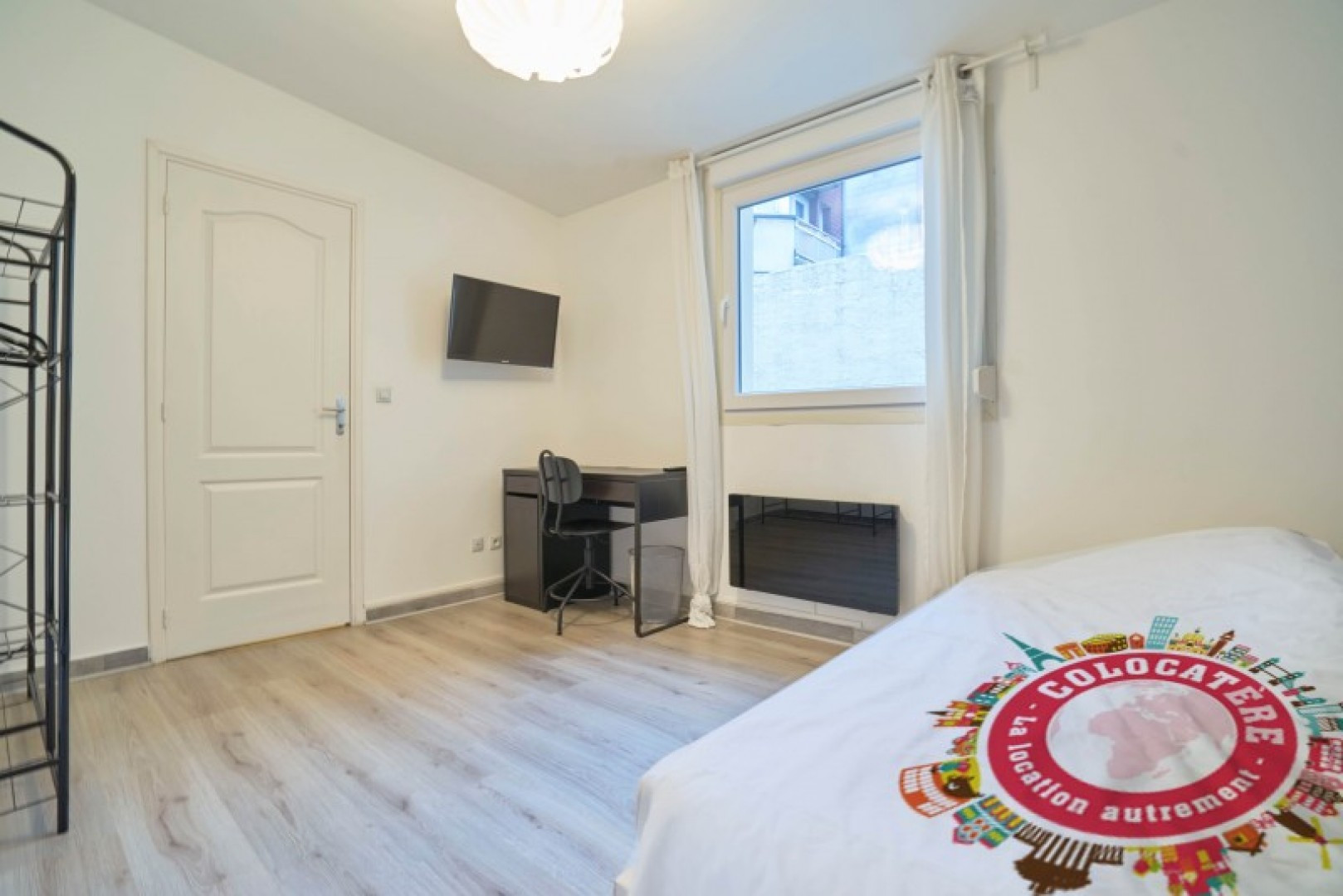 
                                                Colocation
                                                 Colocation 7 chambres