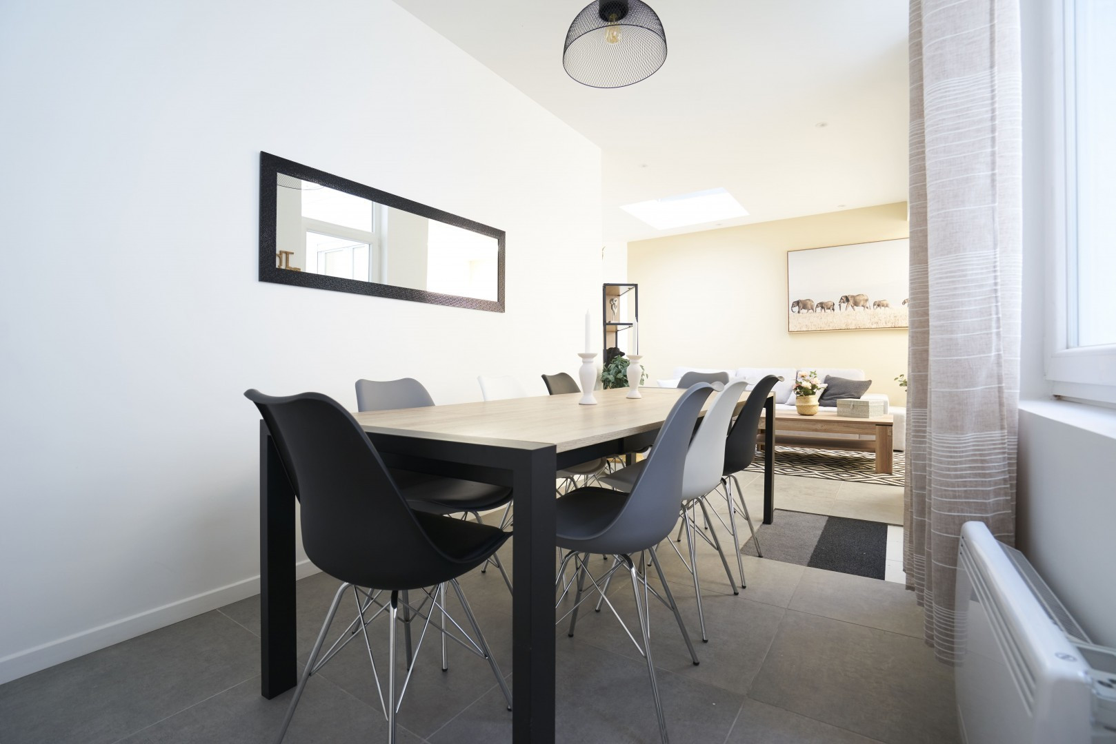 
                                                Colocation
                                                 Colocation 7 chambres