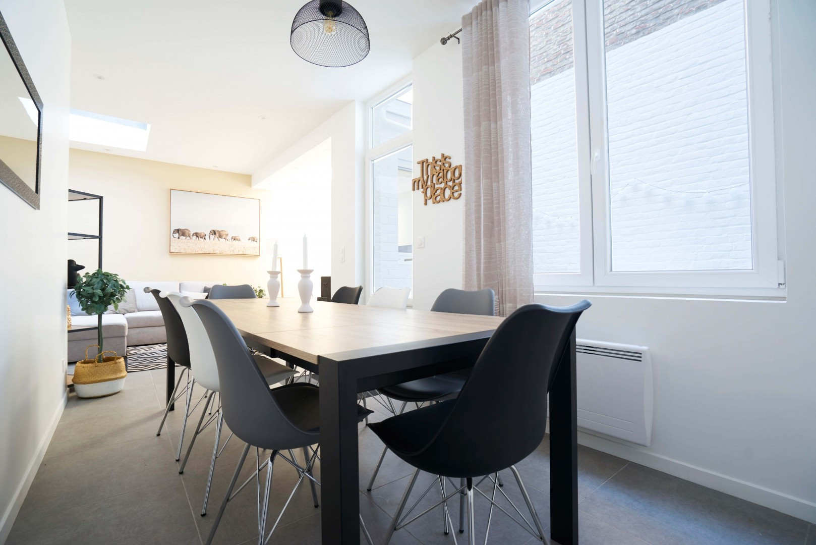 
                                                Colocation
                                                 Colocation 7 chambres