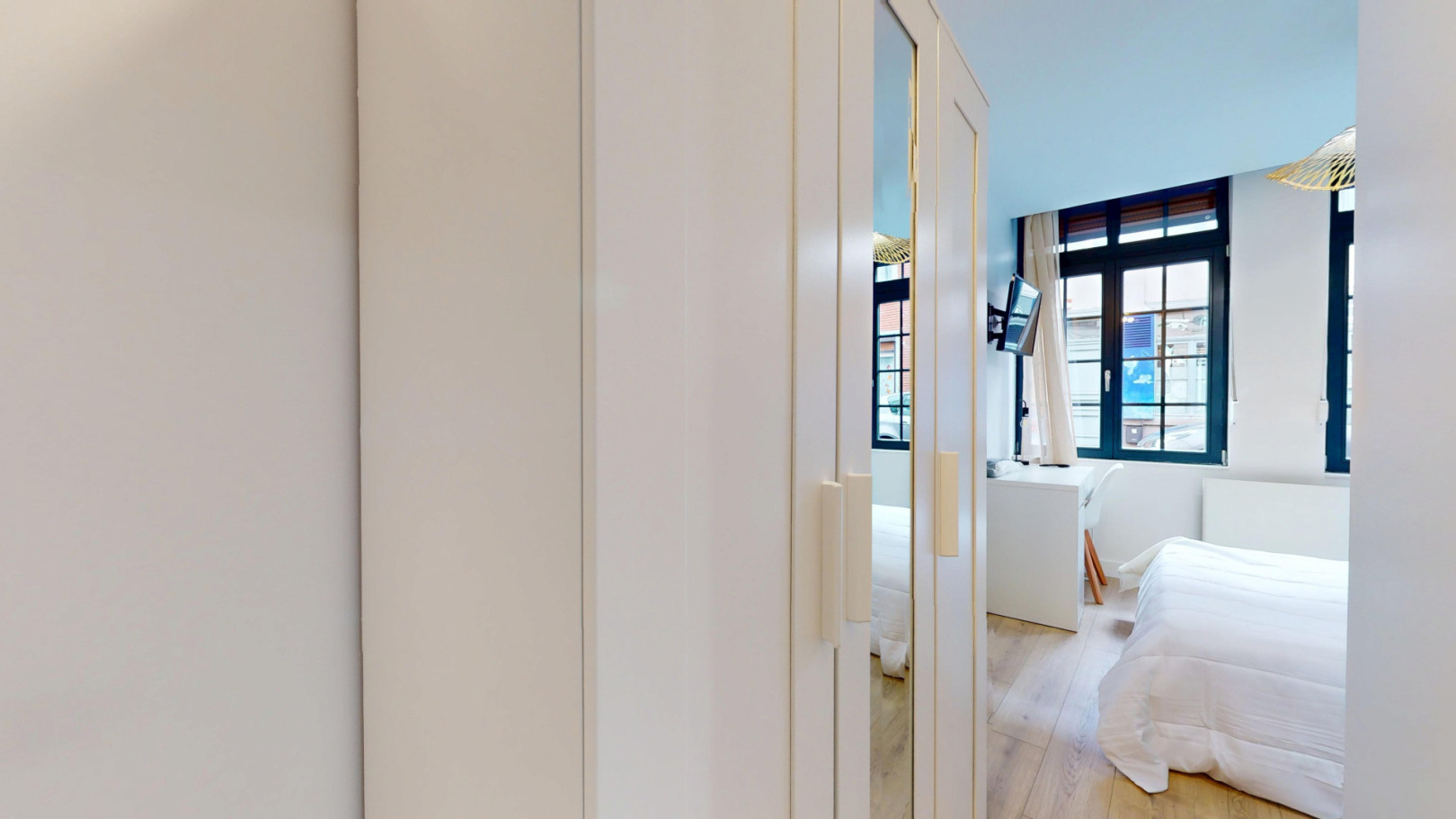 
                                                Colocation
                                                 Colocation 7 chambres