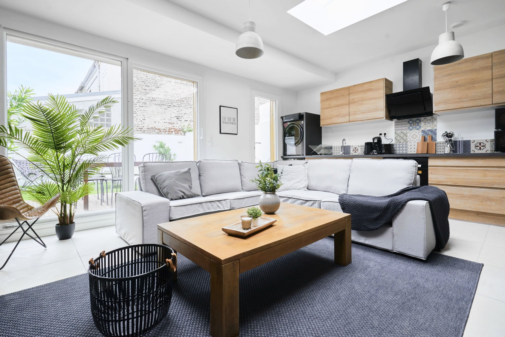 
                                                Colocation
                                                 Colocation 7 chambres