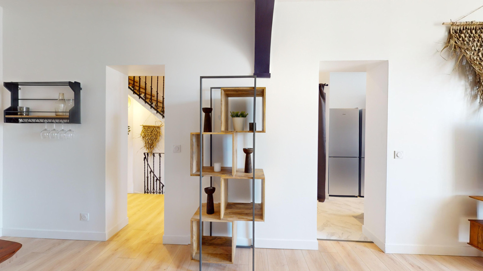 
                                                Colocation
                                                 Colocation 7 chambres