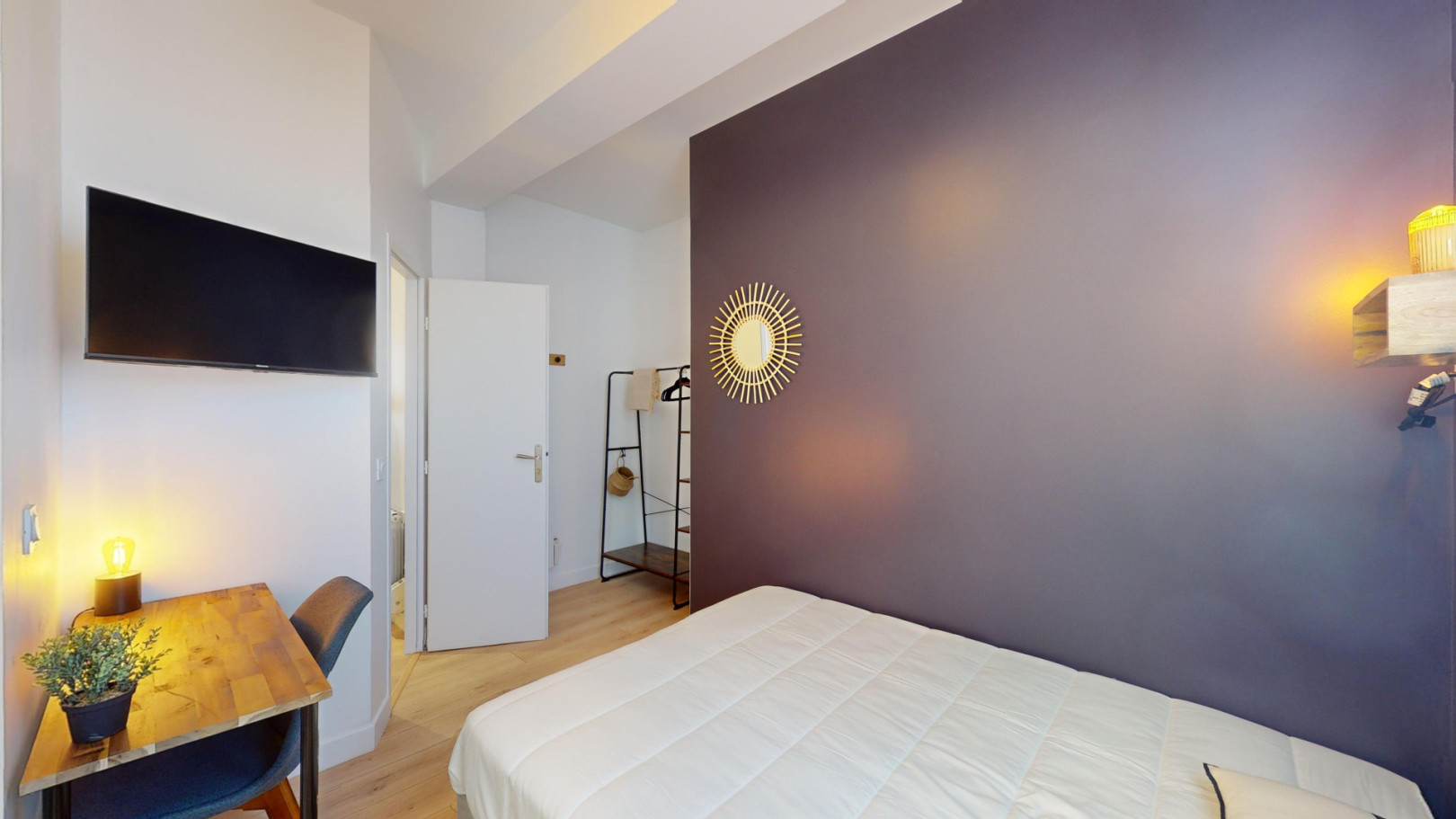 
                                                Colocation
                                                 Colocation 7 chambres