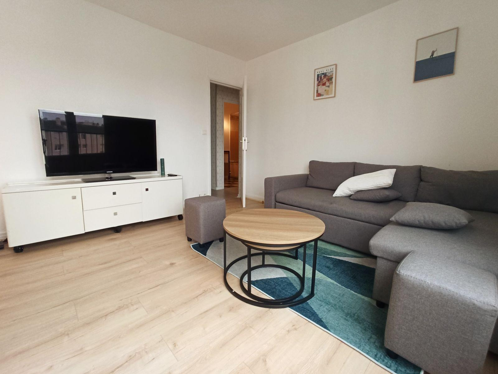 
                                                Colocation
                                                 Colocation 73m² proche hyper centre Reims