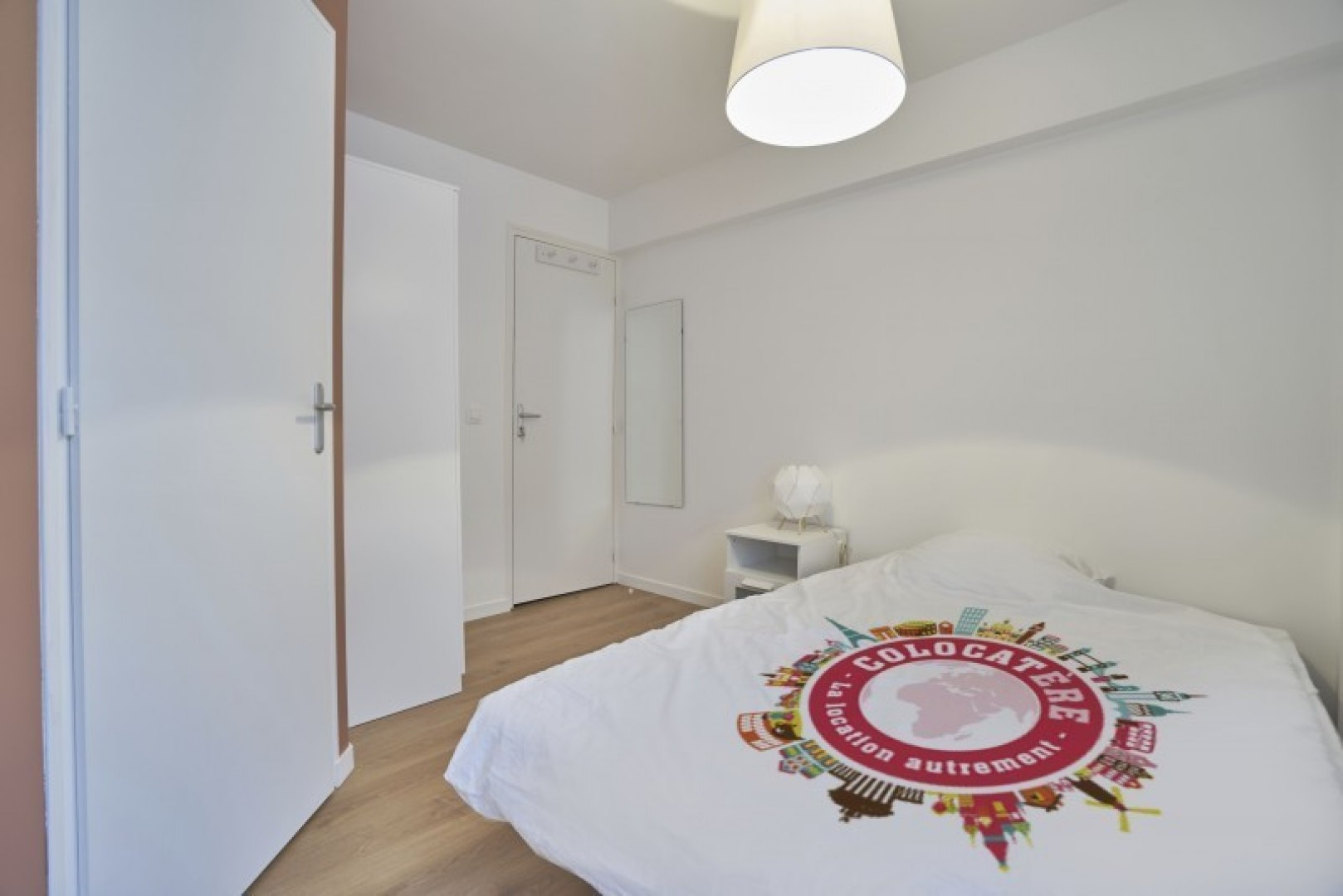 
                                                Colocation
                                                 Colocation 8 chambres