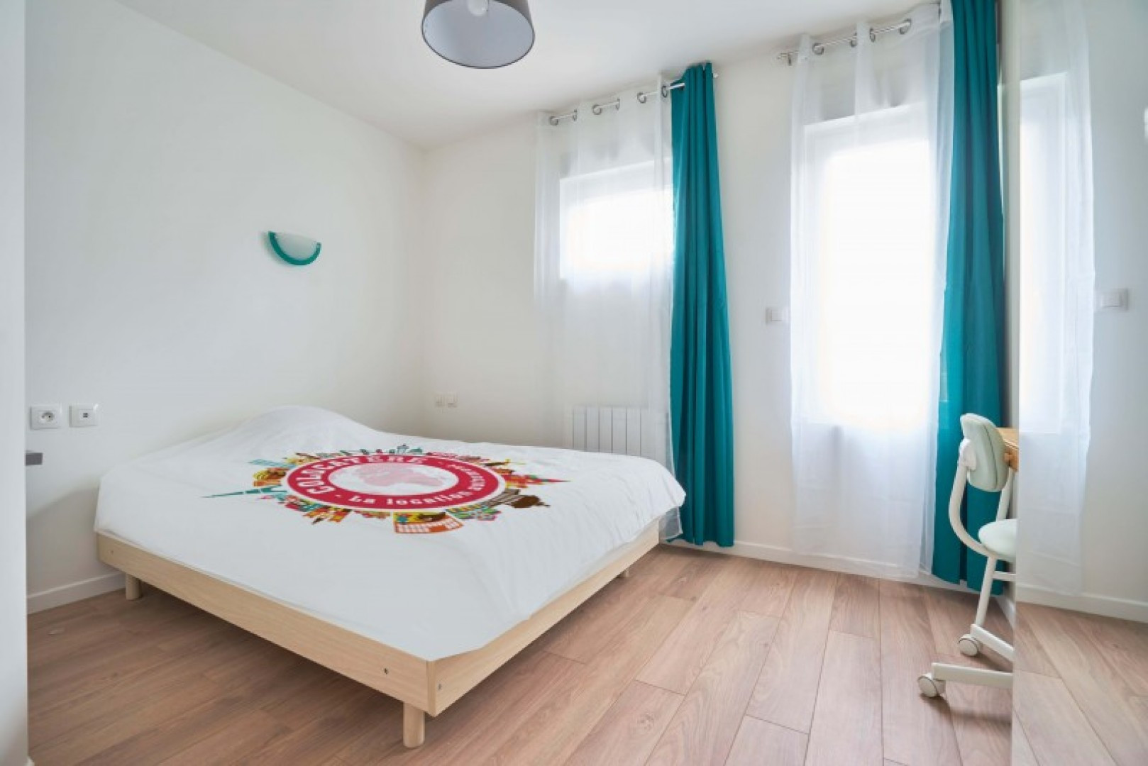 
                                                Colocation
                                                 Colocation 8 chambres