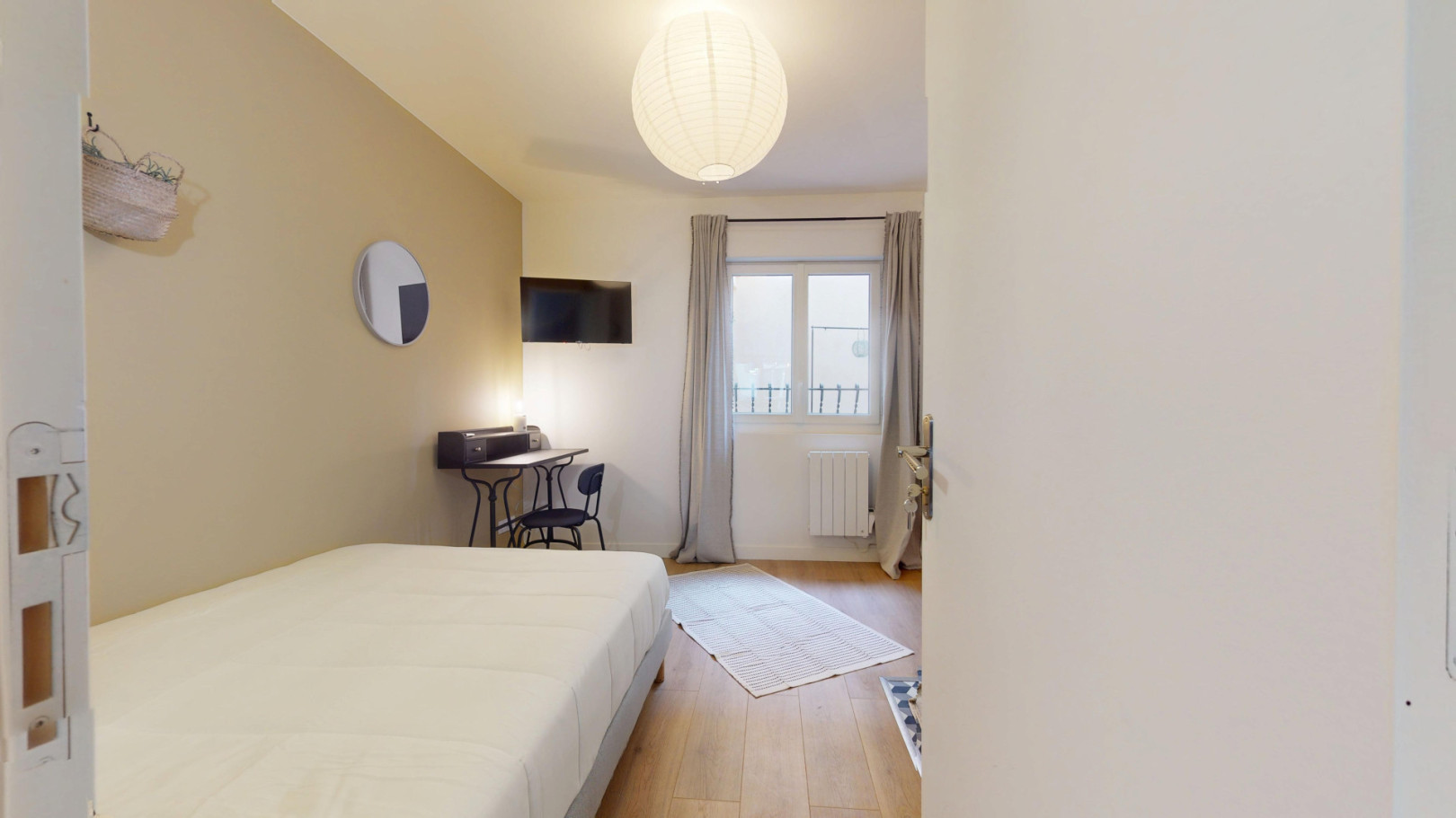 
                                                Colocation
                                                 Colocation 8 chambres