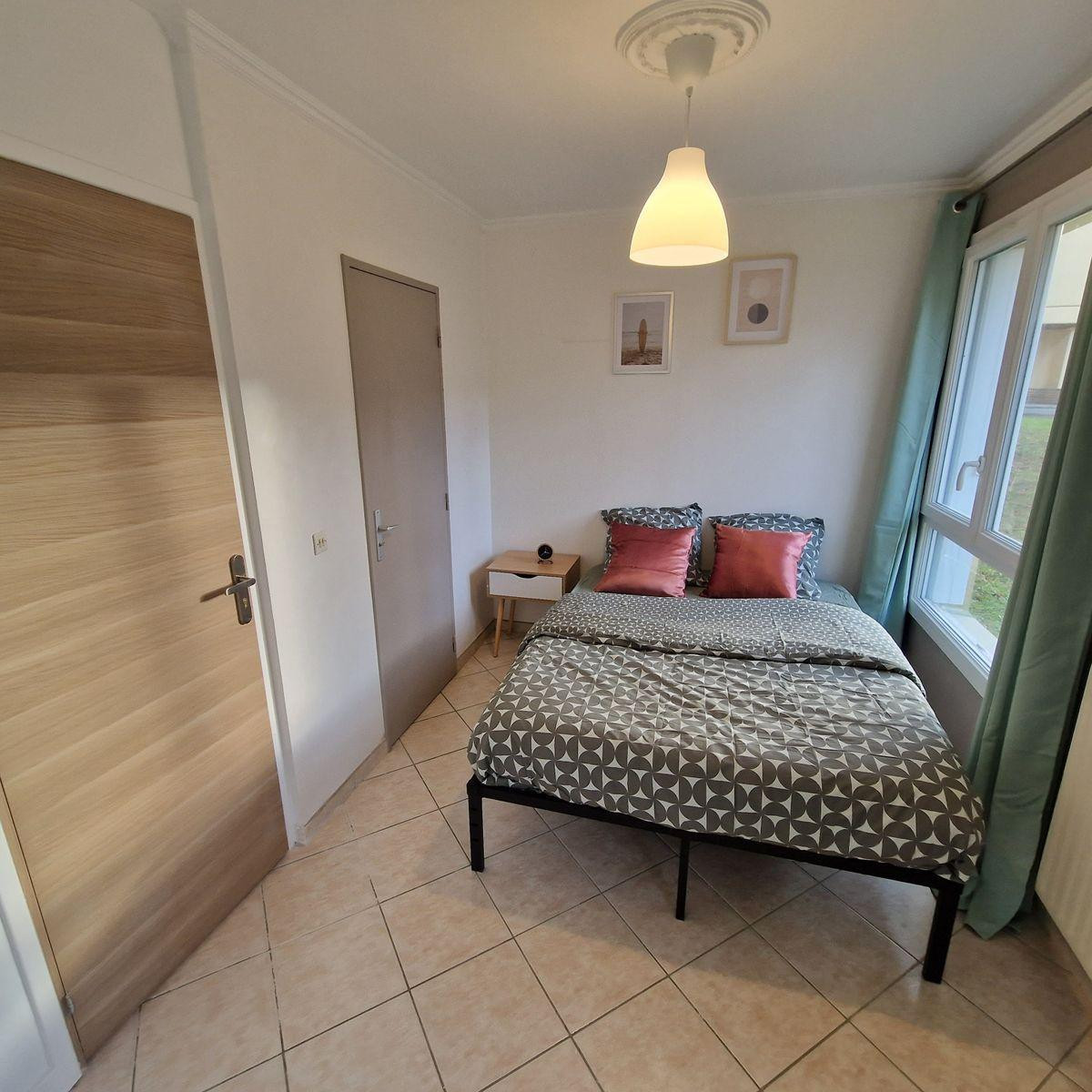 
                                                Location
                                                 Colocation à Melun