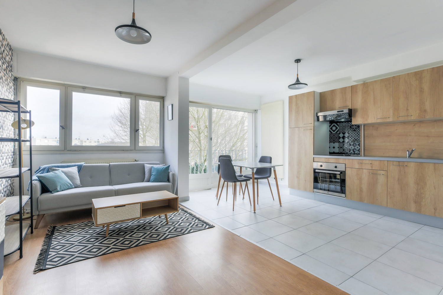 
                                                Colocation
                                                 Colocation à minutes de la gare Metz-Nord