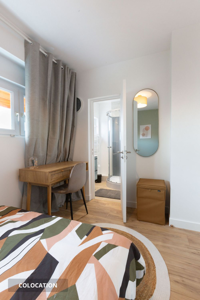 
                                                Colocation
                                                 Colocation agréable de 4 chambres - Massy