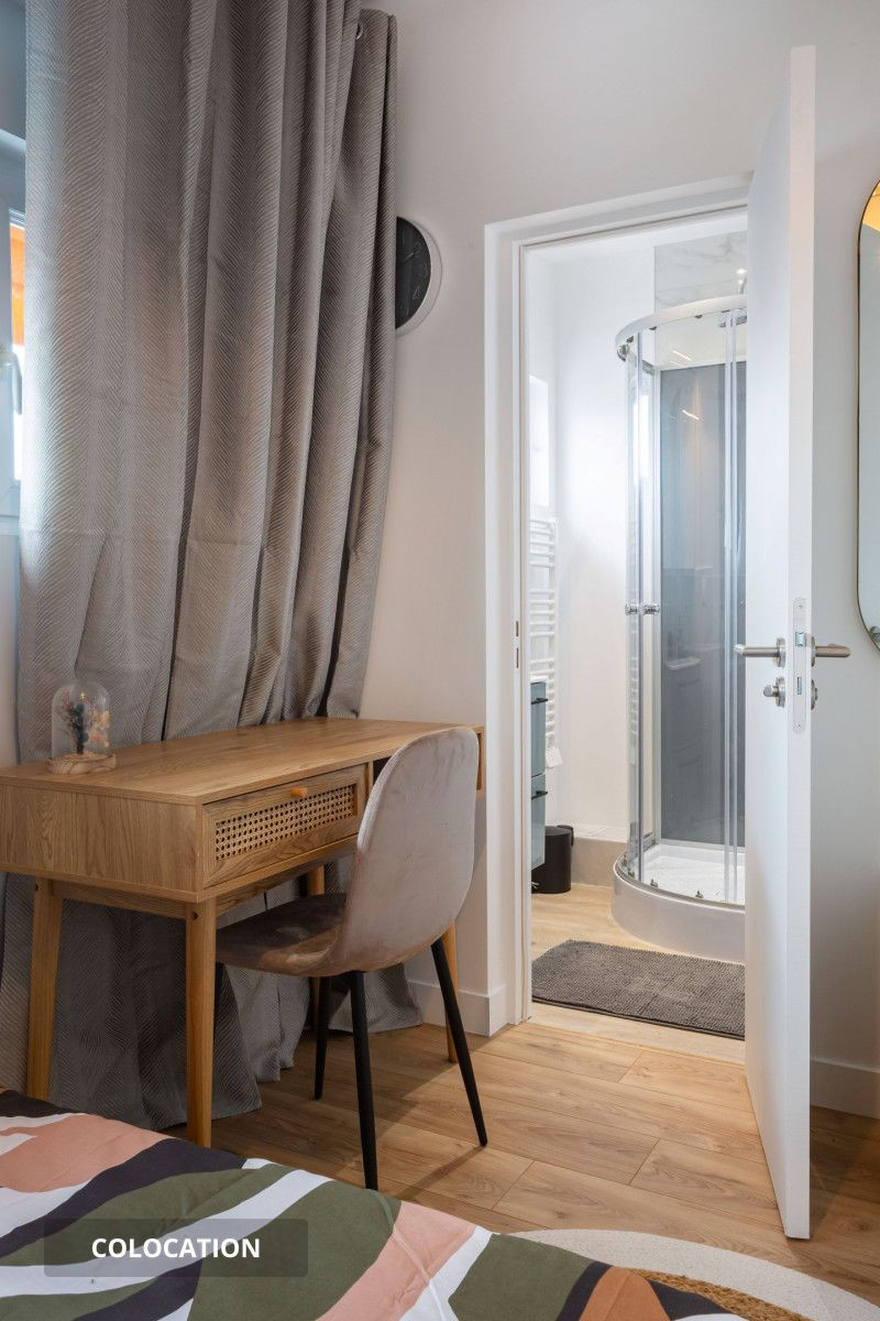 
                                                Colocation
                                                 Colocation agréable de 4 chambres - Massy