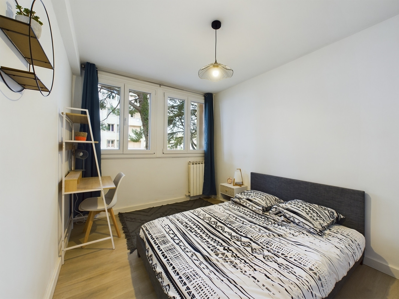 
                                                Colocation
                                                 Colocation avenue de Tarascon