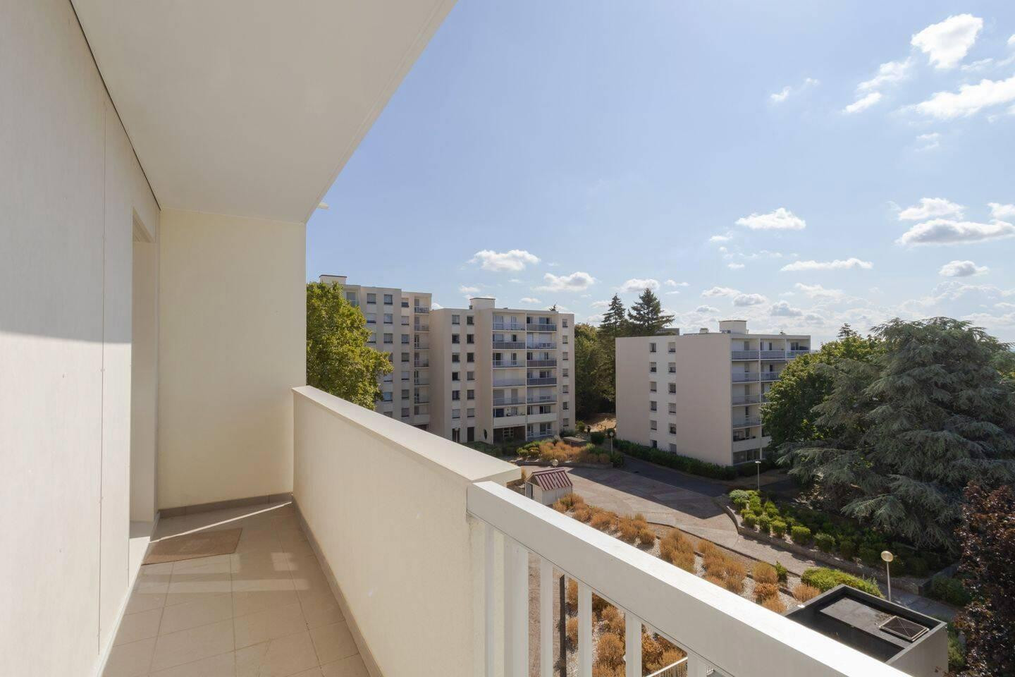 
                                                Colocation
                                                 Colocation cergy entièrement neuve