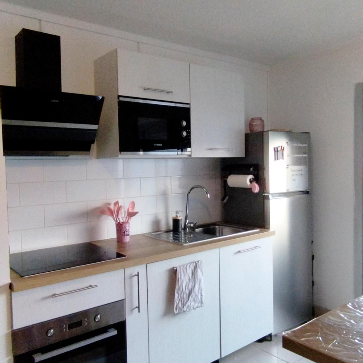 
                                                Colocation
                                                 Colocation chaleureuse et conviviale