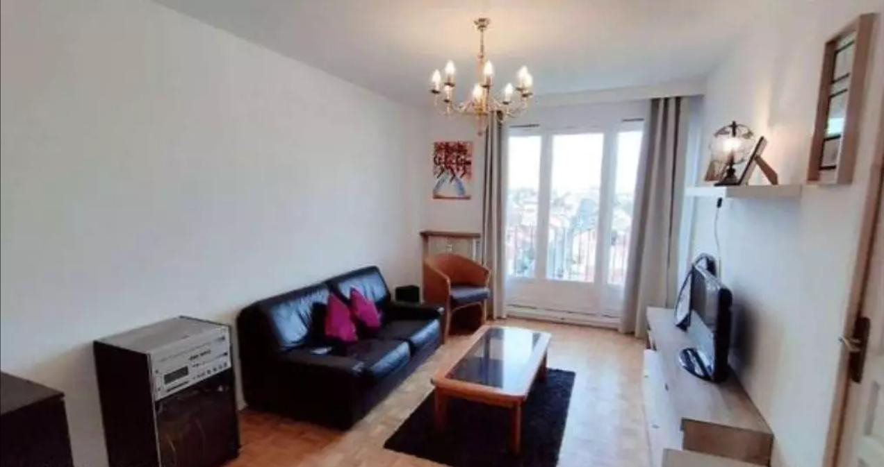 
                                                Colocation
                                                 Colocation chambre 12 m² équipée