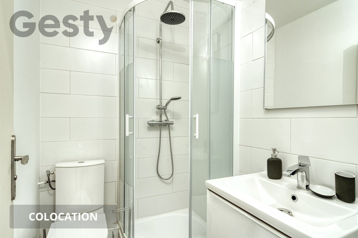 
                                                Colocation
                                                 Colocation – Chambre avec accès balcon