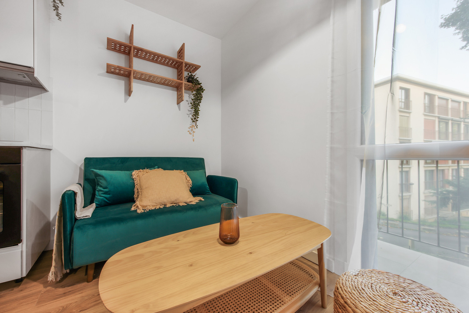 
                                                Colocation
                                                 Colocation confortable de 4 chambres