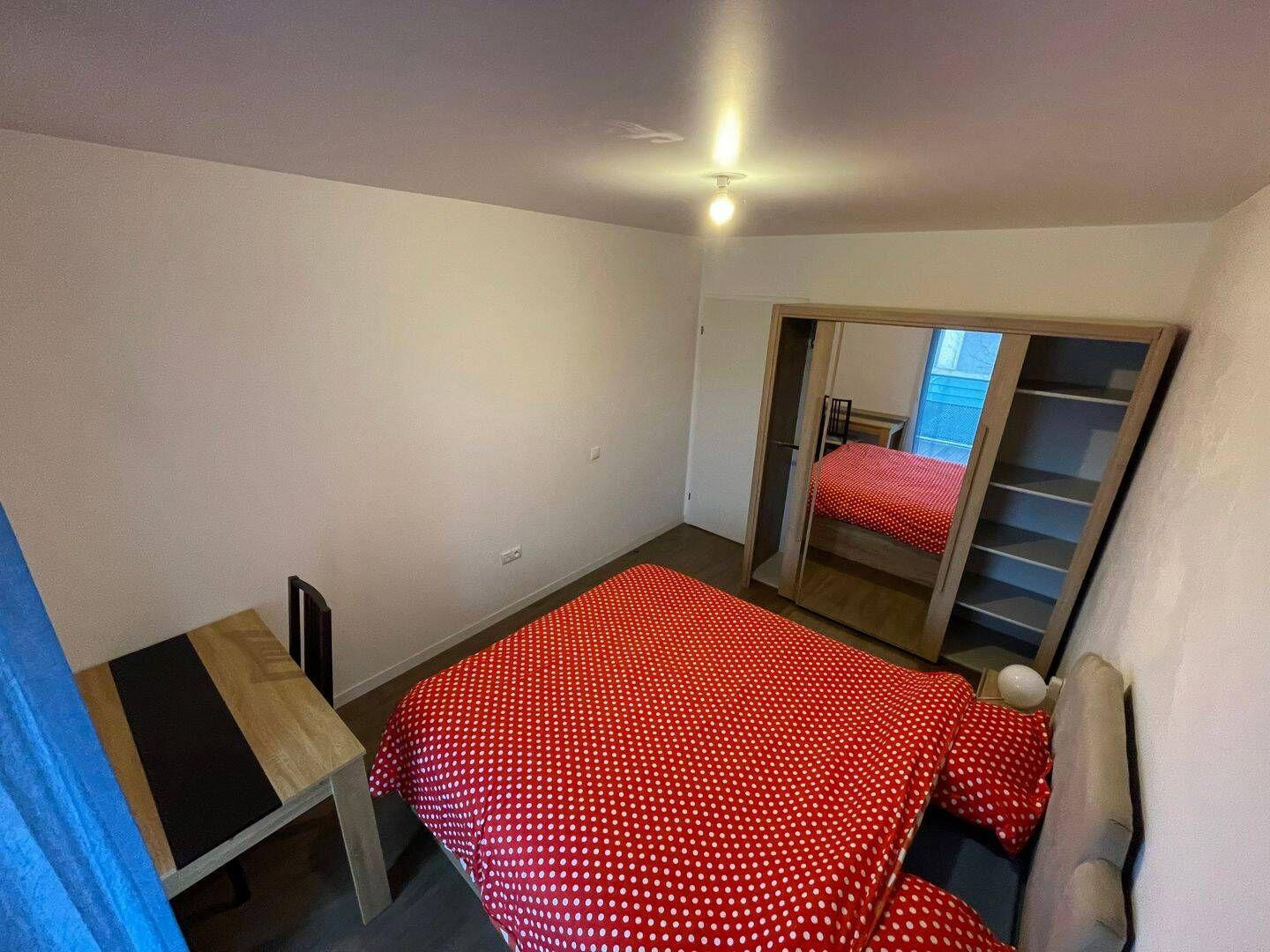 
                                                Colocation
                                                 Colocation de 3 chambres meublée 75m² à Louvres